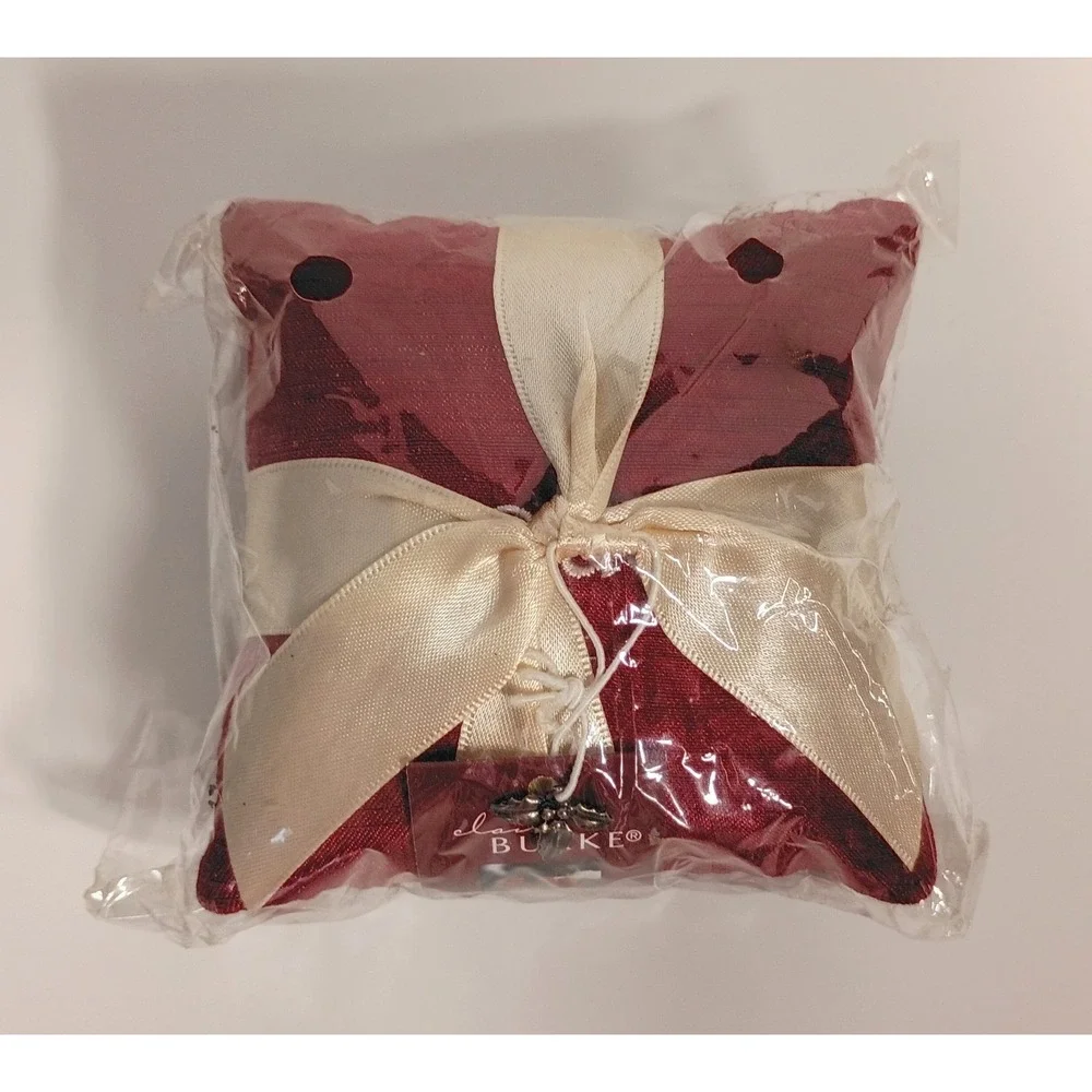 Claire Burke Christmas Memories Scented Fabric Sachets - 2 Pack- Holiday Scents